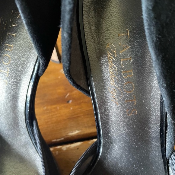 TALBOTS black Suede D'orsay Peeptoe rhinestone ribbon cocktail platform Heels 6 - Picture 4 of 8